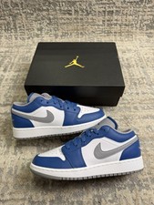 Size 3 - NIKE AIR JORDAN 1 LOW