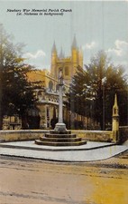POSTCARD   BERKSHIRE   NEWBURY     War  Memorial  and  Church