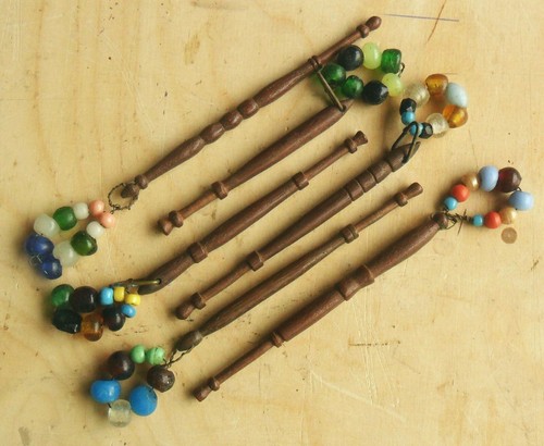 Wood lace bobbins spangled - wood,