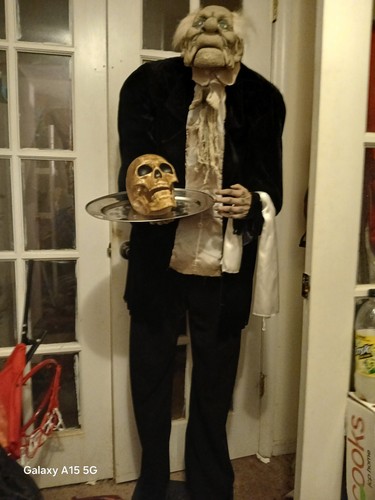 Halloween 6ft animatronic - halloween,