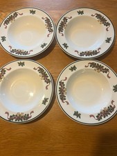 Johnson Brothers Victorian Christmas Desser Bowls X 4
