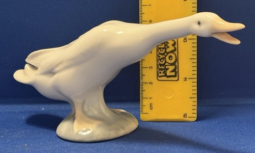Little duck ii lladro - duck',