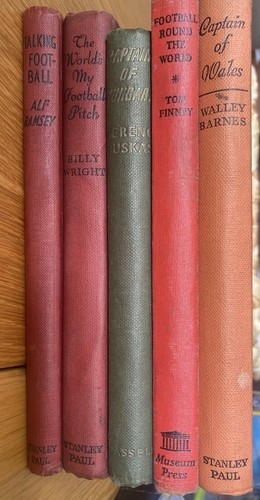 Football vintage books 1950s - 5,