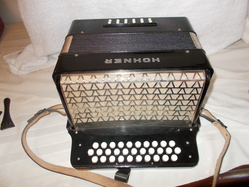 Hohner row accordion button - hohner,