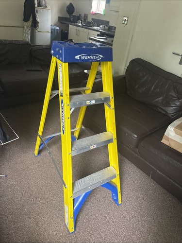 Werner fibreglass step ladder - step,