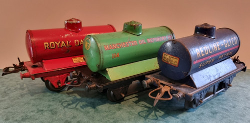 Hornby gauge tankers redline - o,