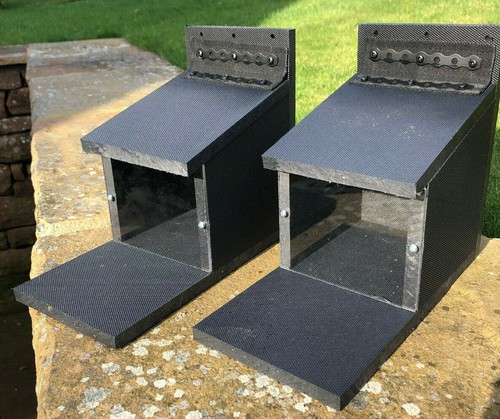 Squirrel feeder boxes - 2, new