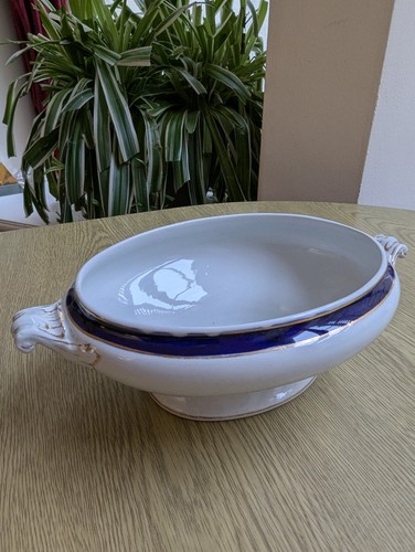 Art deco staffordshire - deco,