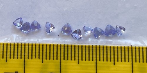Natural loose tanzanite - loose,