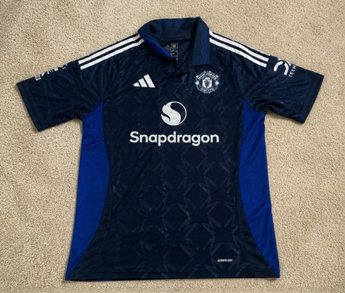 Manchester united away kit - united,