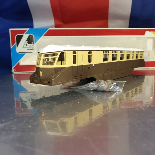 Lima railcar w22 loco body - loco,