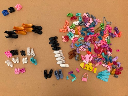 Mixed job lot shoes barbie - mixed,