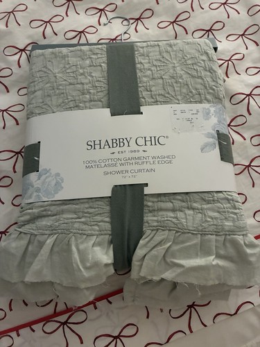 Shabby chic shower - shabby,