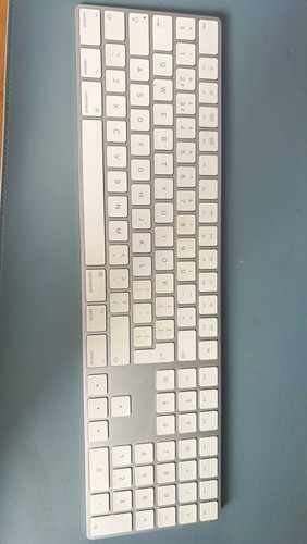 Apple magic keyboard with - apple,