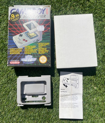 Nintendo game boy light - game,
