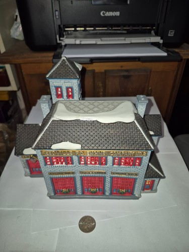 Lemax 1998 fire station - lemax,
