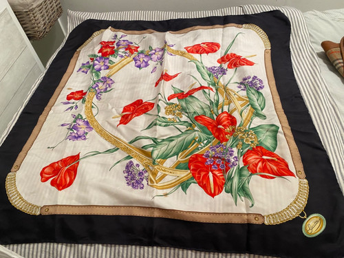 Vintage gucci silk scarf - silk,