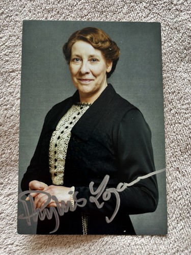 Phyllis logan - phyllis, abbey)