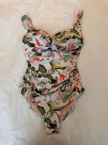 Nip tuck swim - swim, one