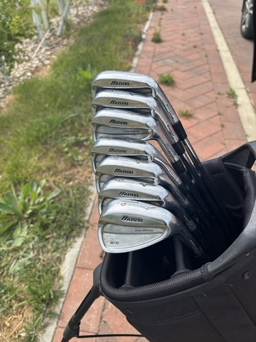 Right handed mizuno iron - handed,