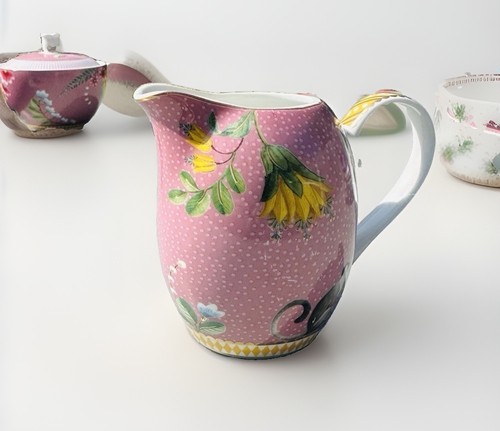 Milk jug pup - jug, majorelle
