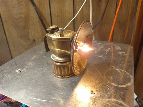Working justrite carbide - working,