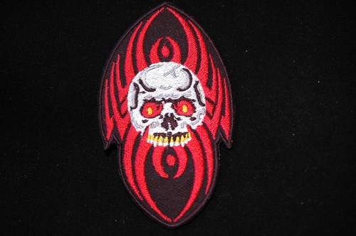 Weird skull iron sew - weird,