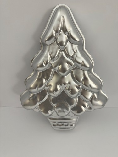 Wilton christmas tree - christmas,