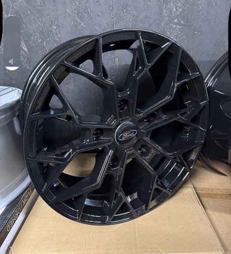 Brand new ford transit custom - new,