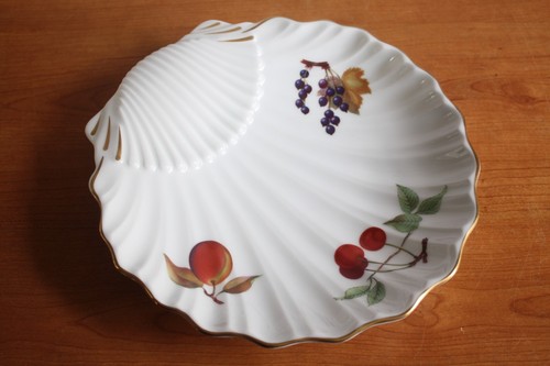Royal worcester evesham large - evesham,