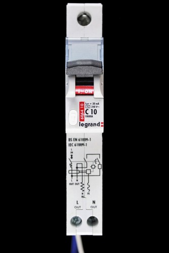 Legrand amp curve 10ka - amp,