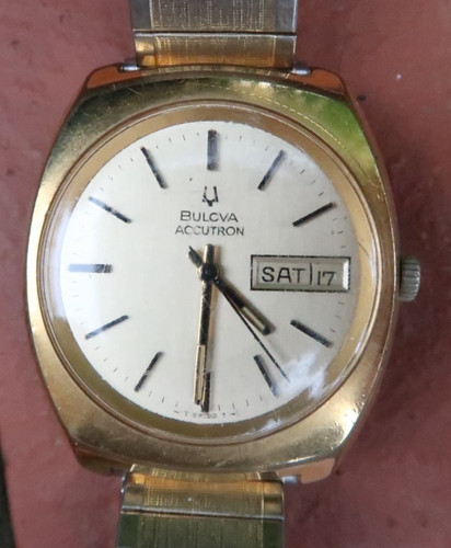 Bulova accutron 2182 gents - bulova,
