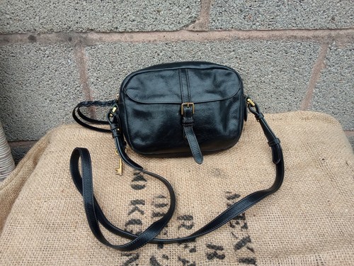 Fossil black leather crossbody - fossil,