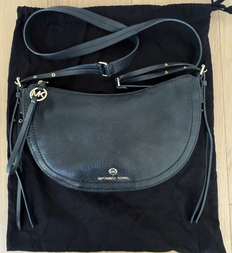 Michael kors black crossbody - michael,