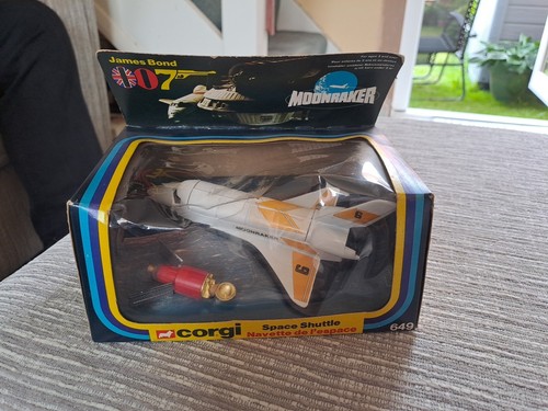 Corgi moonraker space shuttle - space, shuttle.