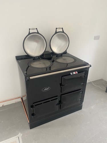 Oven reconditioned aga range - 2,