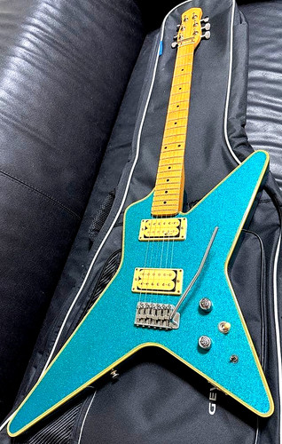 Tokai random star electric - star,