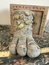 Wizarding Trunk Harry Potter trolls foot pen holder 12 Grimmauld place