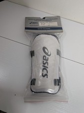 Aasics White Basic Guard
