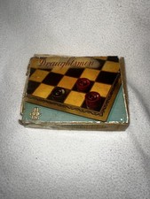 VINTAGE BOXED DRAUGHTSMEN DRAUGST SET COMPLETE