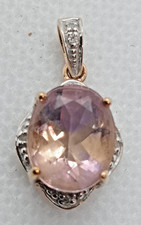 Beautiful Fully Hallmarked 9ct