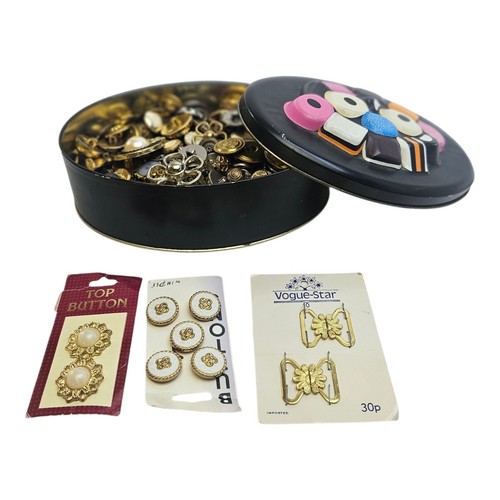 Mixed vintage buttons brass - buttons,