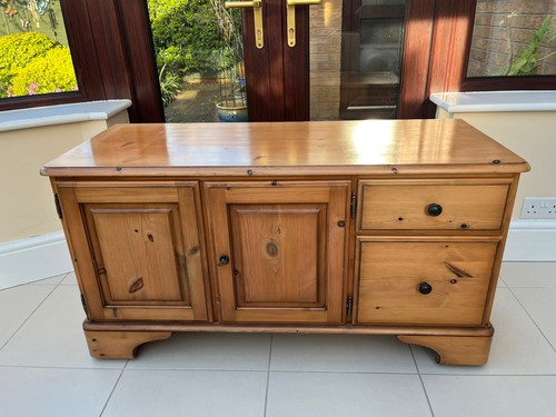 Ducal pine dvd unit - dvd,