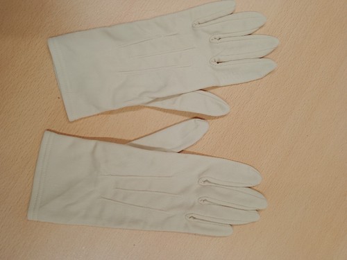 Vintage debenhams small cream - vintage,