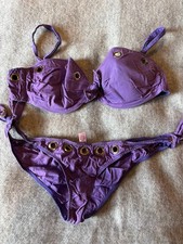 Purple bikini agent - by,