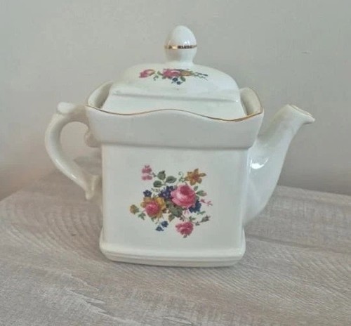 Vintage tea pot - vintage,