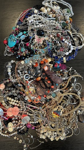 Huge mixed wearable - mixed,