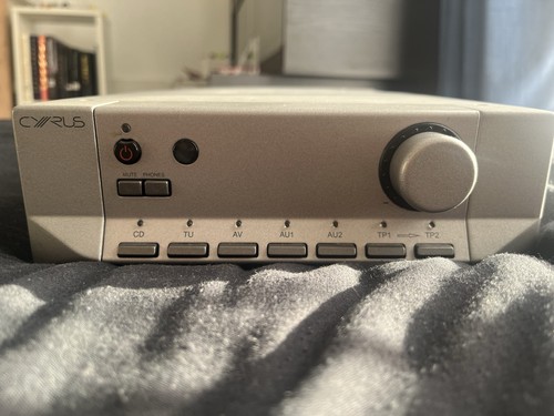 Cyrus integrated amplifier - 6,