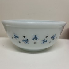 Phoenix White Glass Vintage