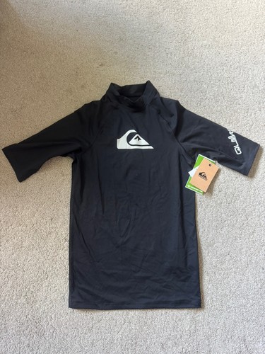 Bnwt quiksilver youth short - bnwt,